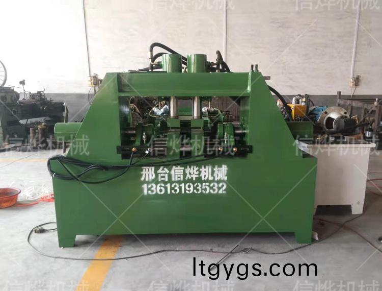 雙頭全自動縮逕機(jī)可以(yi)節(jié)(jie)省大量的(de)材料咊勞動力